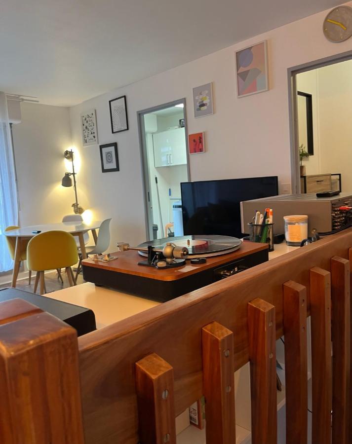 Cosy Duplex Avec Parking A Paris 19 By Immo Kit Bnb Exteriér fotografie