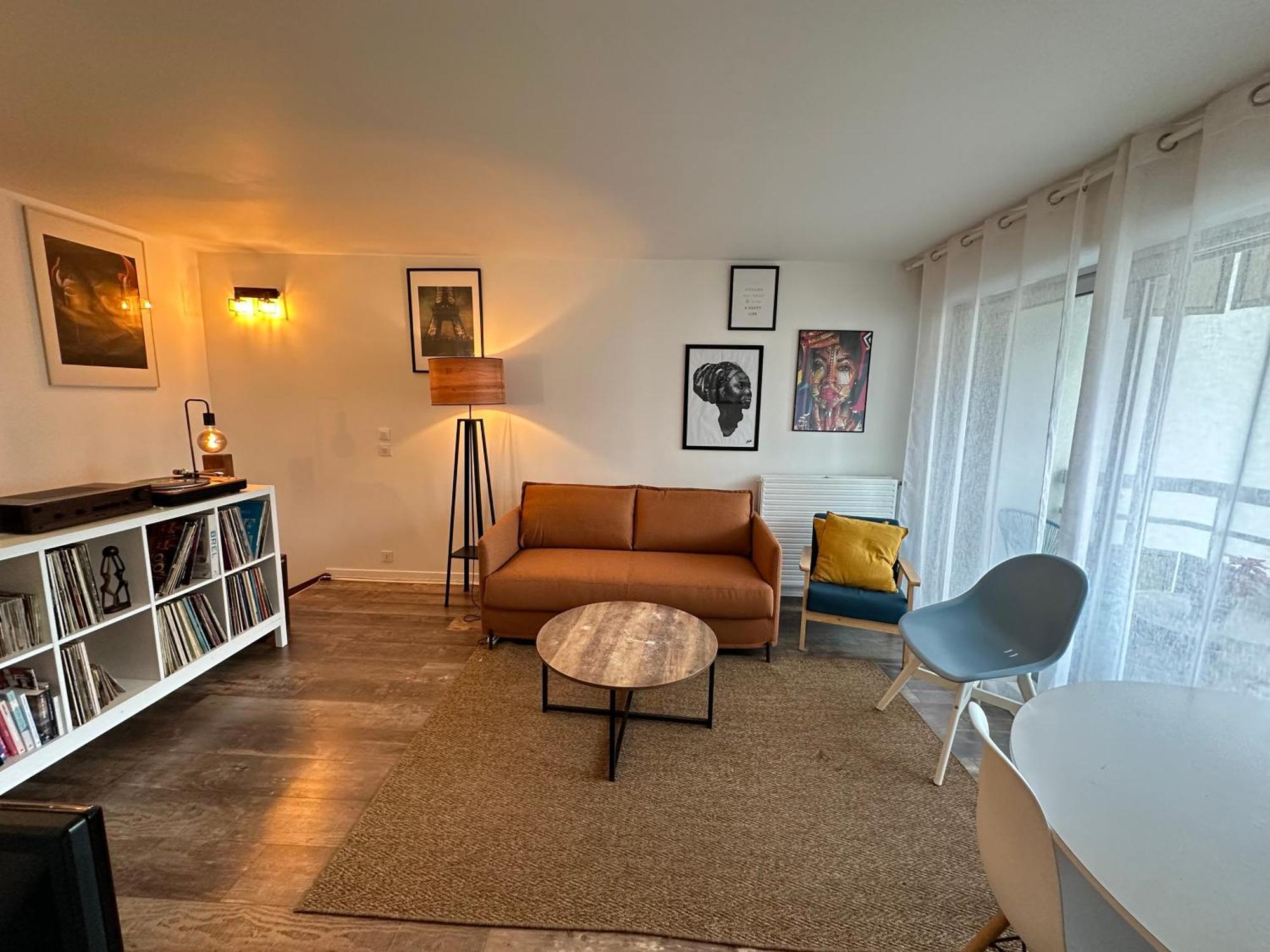 Cosy Duplex Avec Parking A Paris 19 By Immo Kit Bnb Exteriér fotografie